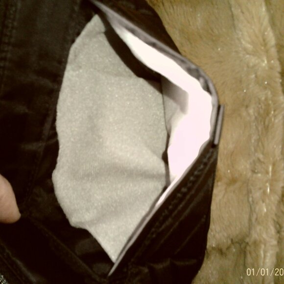 Black Lug Flare with Shoulder Strap - Crossbody Strap no Included - Picture 6 of 6